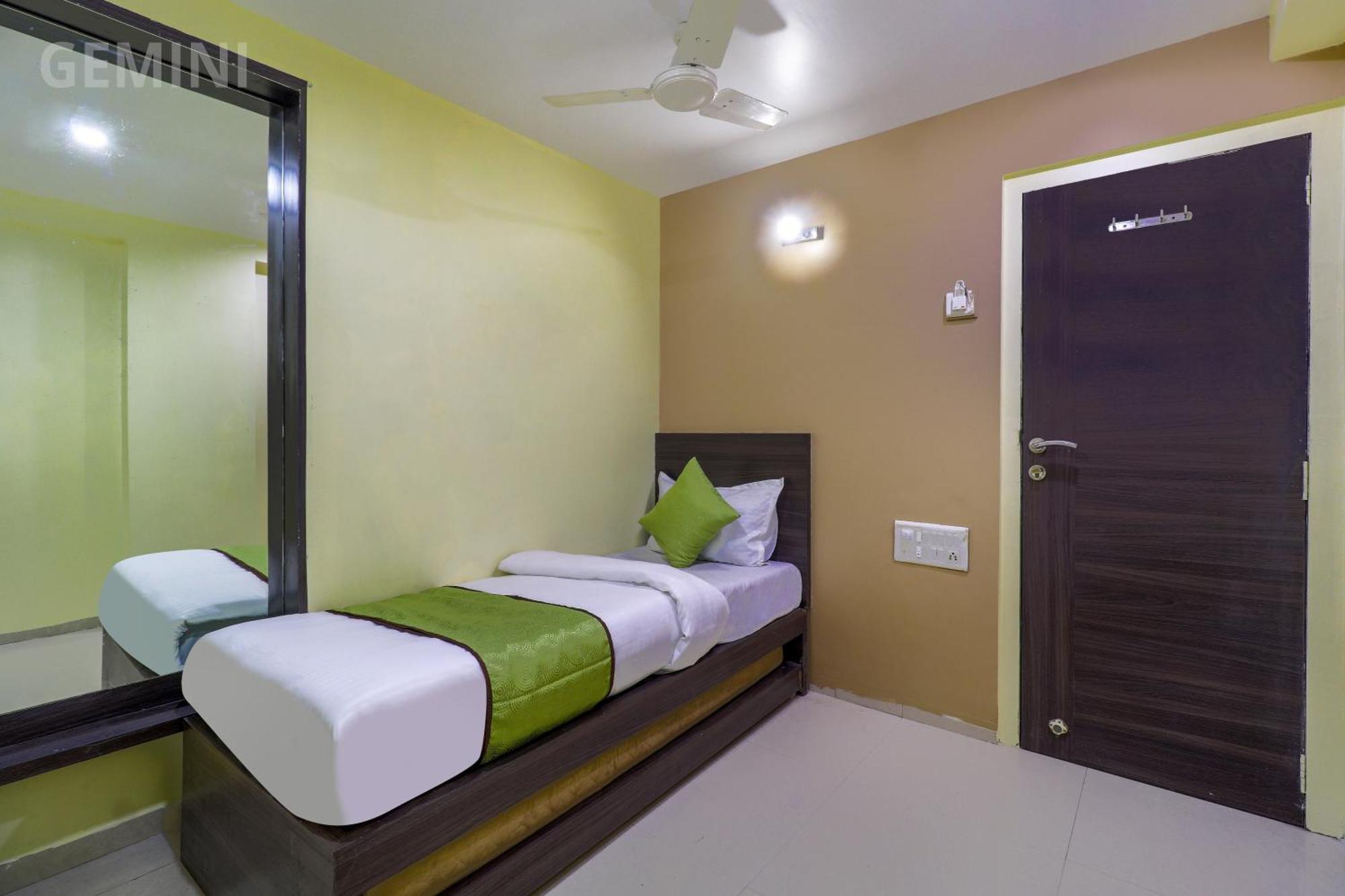Hotel Gemini Mumbai Ngoại thất bức ảnh