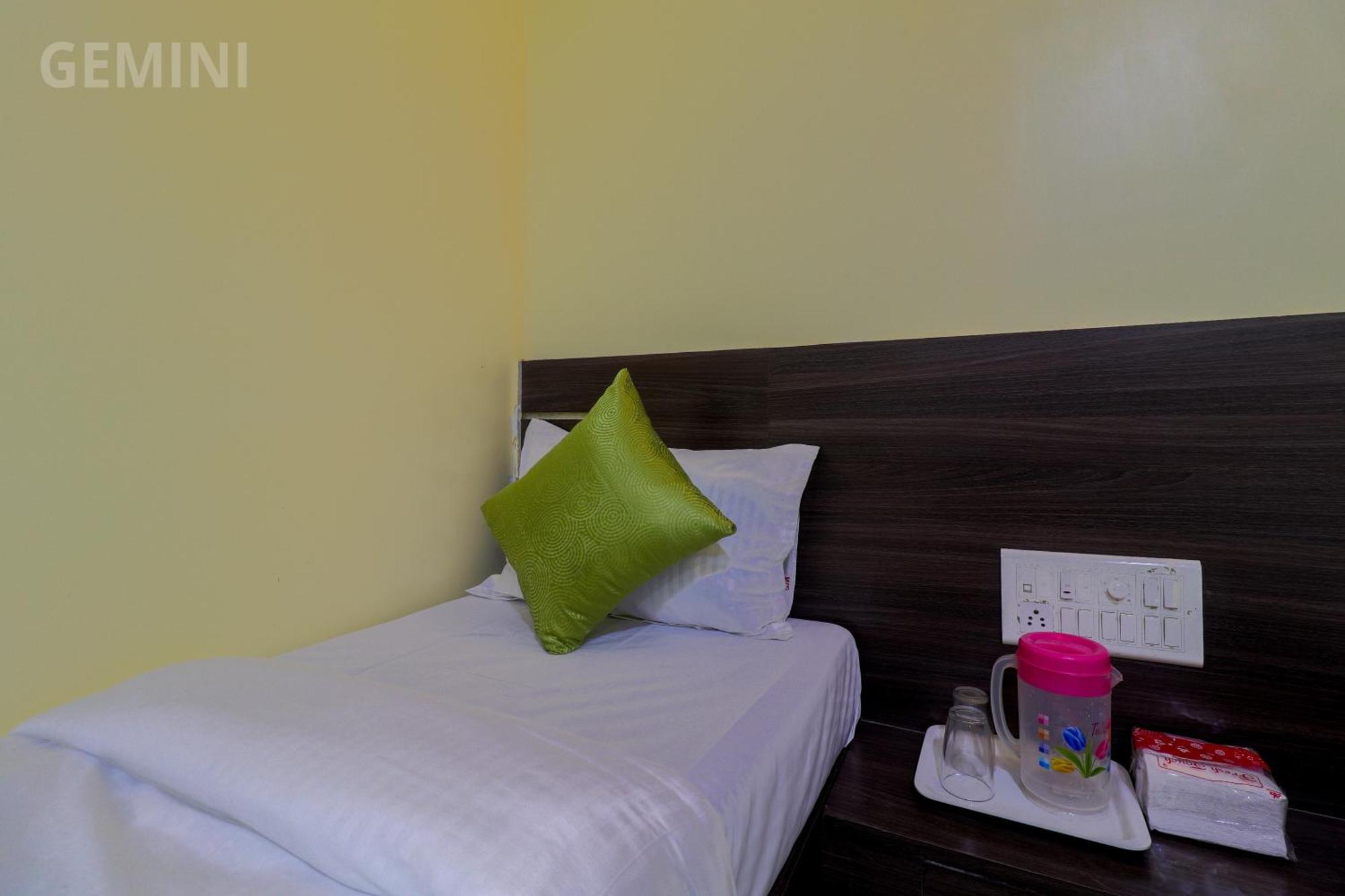 Hotel Gemini Mumbai Ngoại thất bức ảnh
