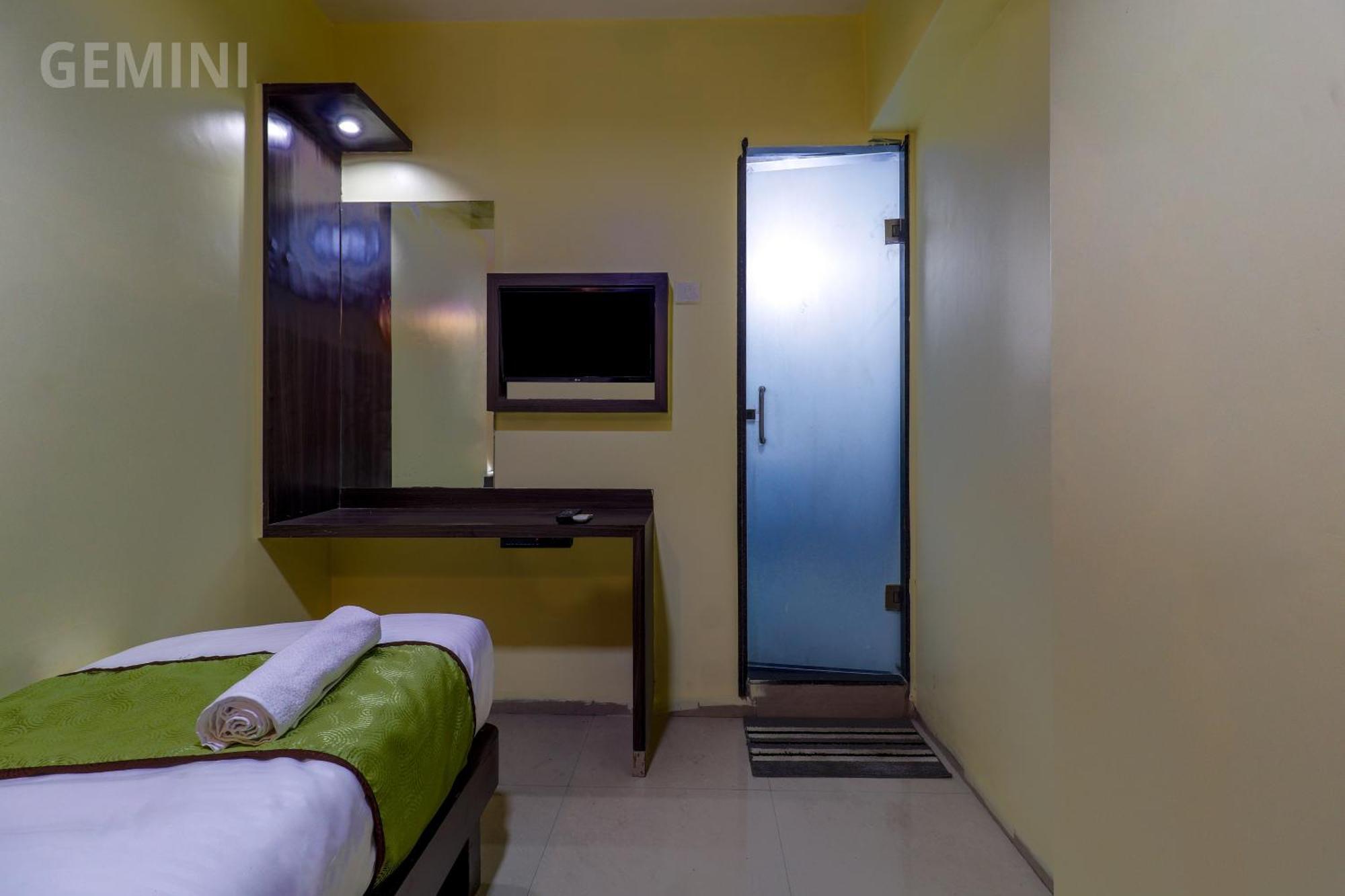 Hotel Gemini Mumbai Ngoại thất bức ảnh