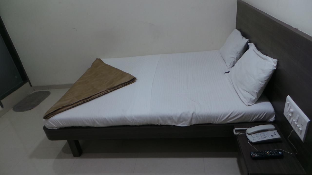Hotel Gemini Mumbai Ngoại thất bức ảnh